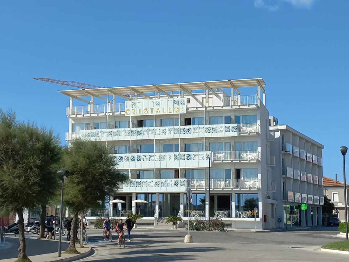Hotel Cristallo Σενιγκάλια Εξωτερικό φωτογραφία