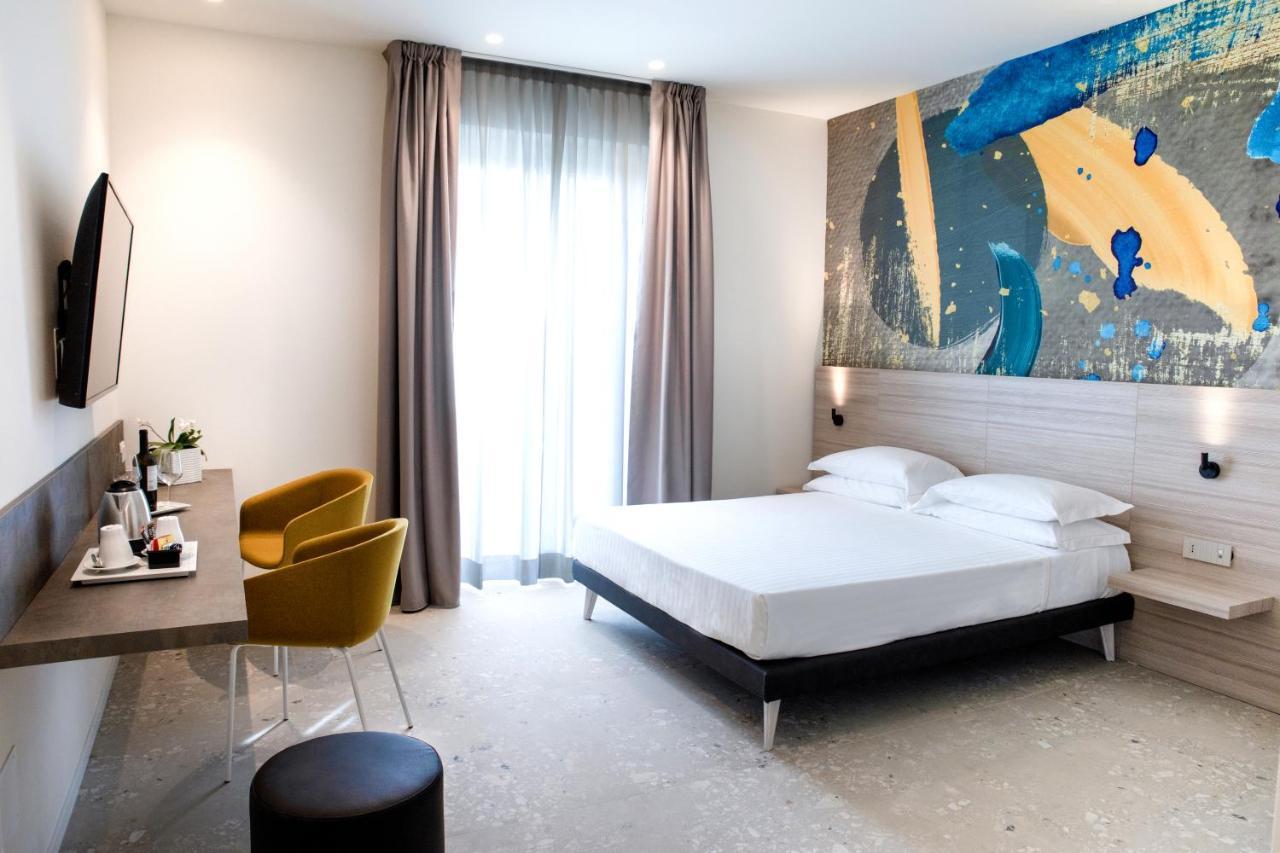 Hotel Cristallo Σενιγκάλια Εξωτερικό φωτογραφία