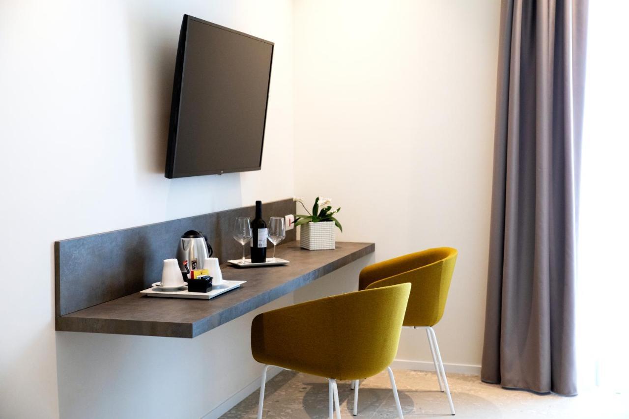 Hotel Cristallo Σενιγκάλια Εξωτερικό φωτογραφία