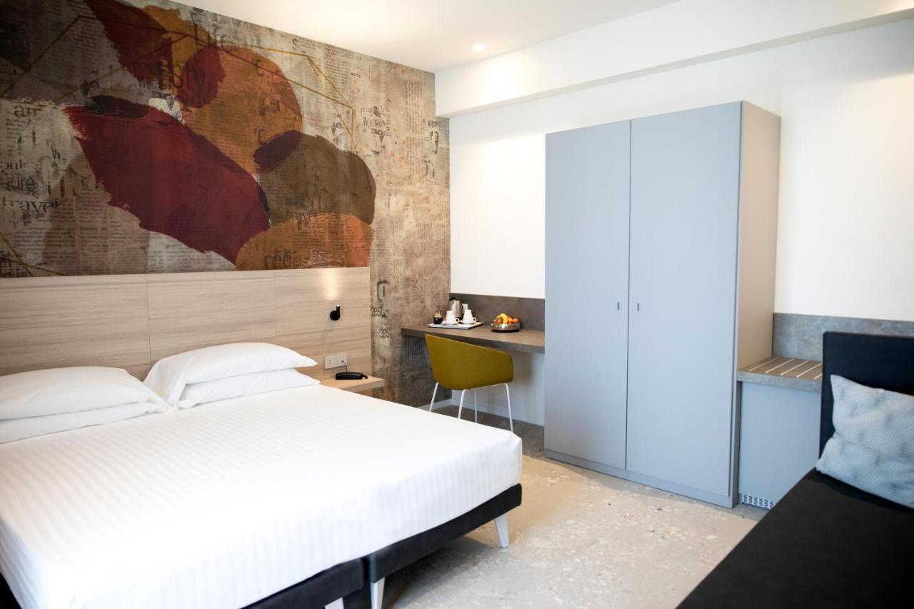 Hotel Cristallo Σενιγκάλια Εξωτερικό φωτογραφία