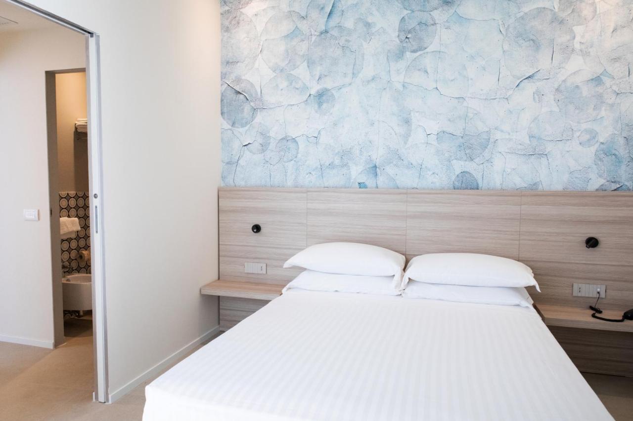 Hotel Cristallo Σενιγκάλια Εξωτερικό φωτογραφία
