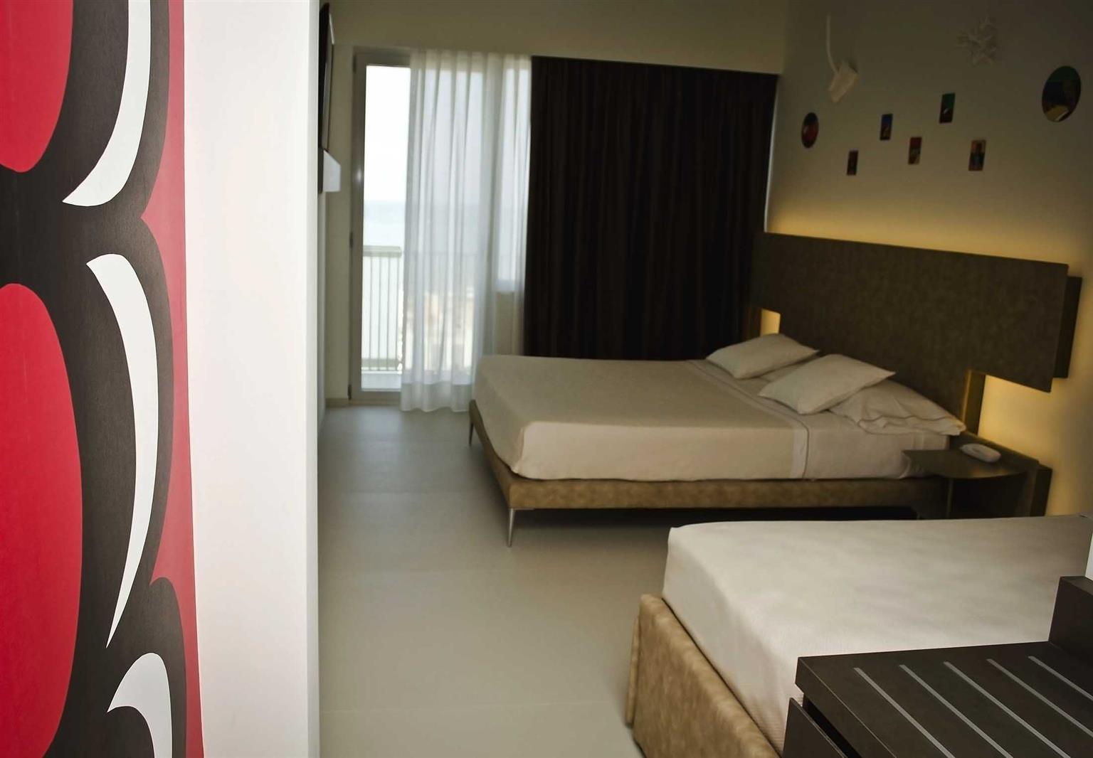 Hotel Cristallo Σενιγκάλια Εξωτερικό φωτογραφία