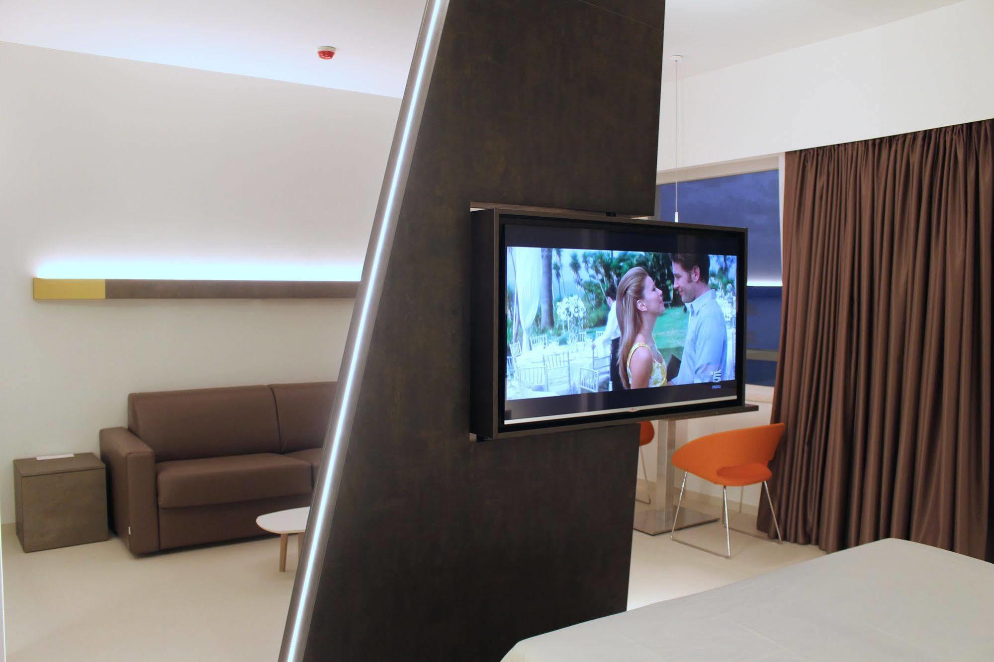Hotel Cristallo Σενιγκάλια Εξωτερικό φωτογραφία